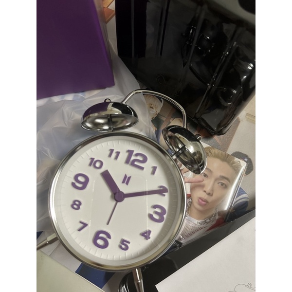 Đồng hồ BTS Merch box 9 chính hãng