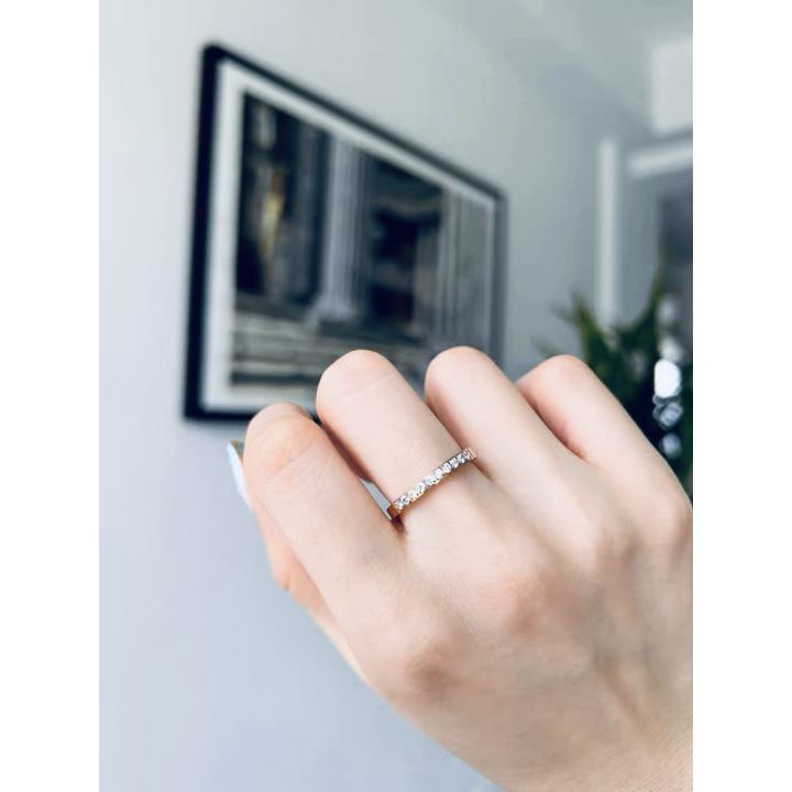 Nhẫn Titan Vàng Đính 10 Đá