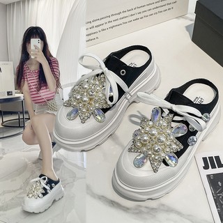 Sục thể thao nữ độn đế cao cấp 9 phân màu đen và trắng siêu đẹp