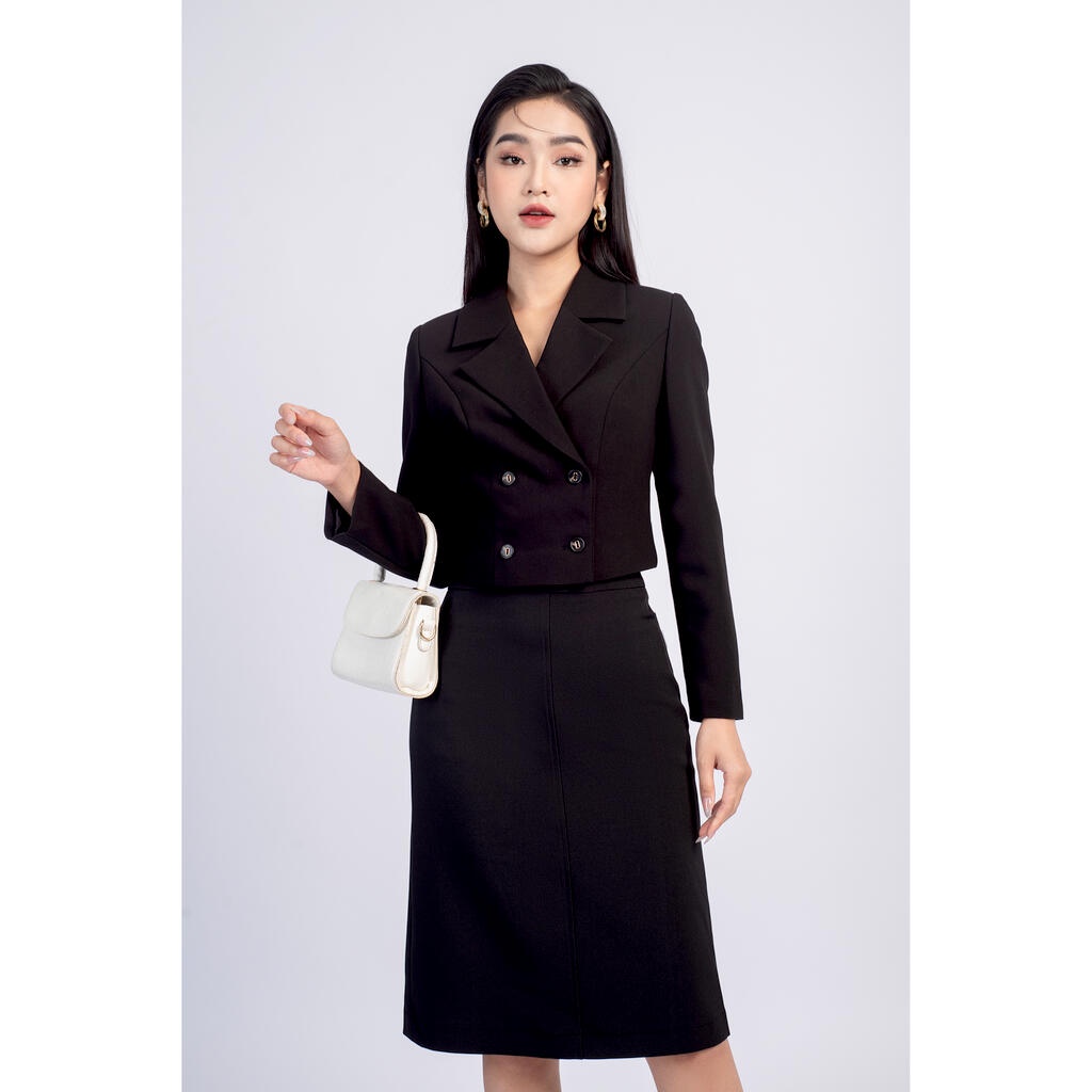 Áo khoác croptop, cổ 2 ve, 4 cúc MMOutfit AV0522030