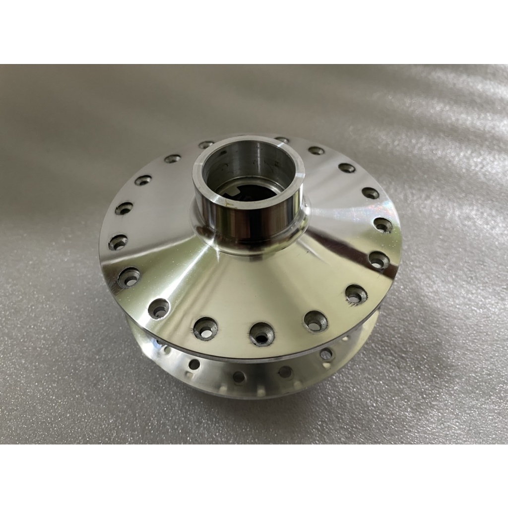 ĐÙM-VỎ ĐÙM MẠ CROM YAMAHA NOUVO 3 6 LUVIAS MIO LÊN ZIN KHÔNG CHẾ CHÁO