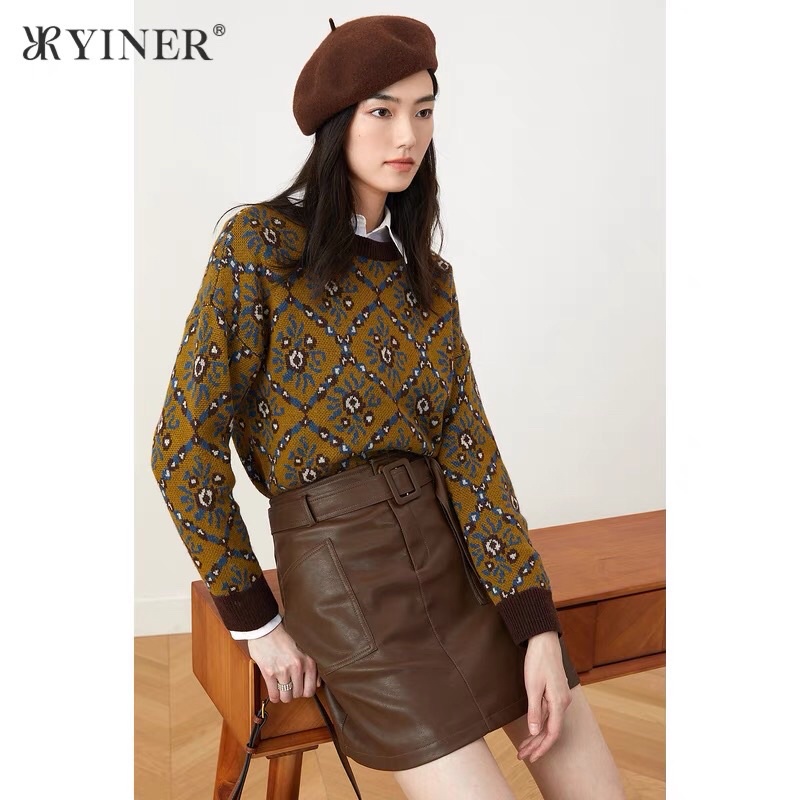Áo len hoạ tiết Yiner