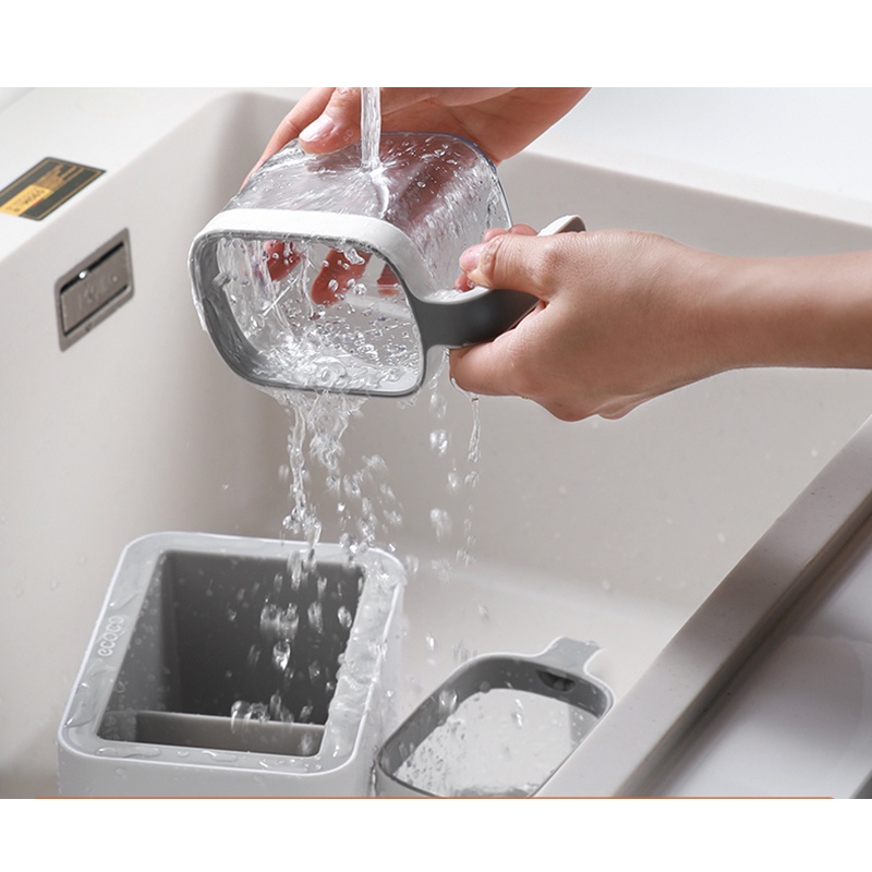 Kệ đựng gia vị  ECOCO E2007 tặng thìa theo mỗi hũ và có miếng dán tường, tiết kiệm không gian bếp.