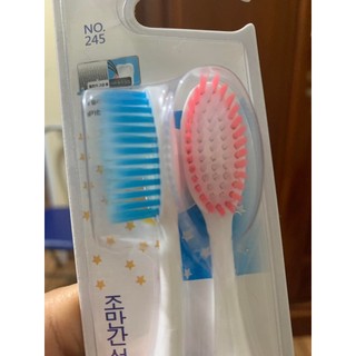 2 Bàn chải đánh răng Hàn Quốc
