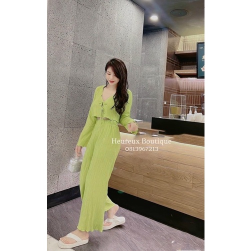 Set Bộ Thun Xốp Nhăn Thắt Cột Nơ Ngực Kèm Quần Xuông