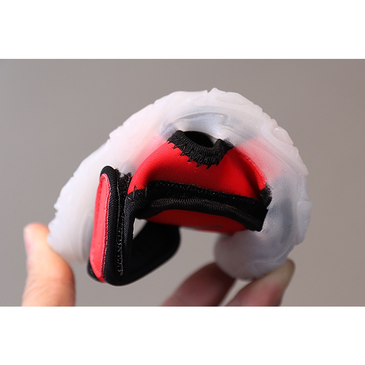 Sandal tập đi cho bé JĐ đế mềm chống trơn trượt có đèn LED phát sáng