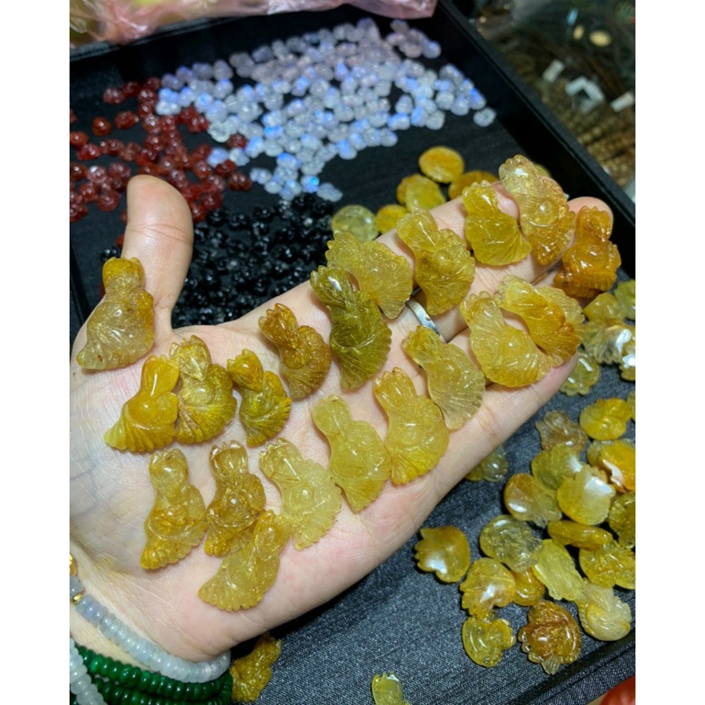 Hồ ly chúa tóc vàng