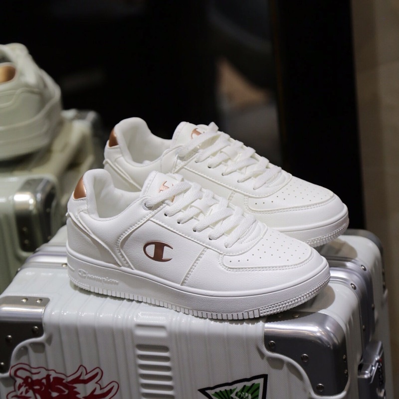 Giày thể thao trắng unisex ch.pion