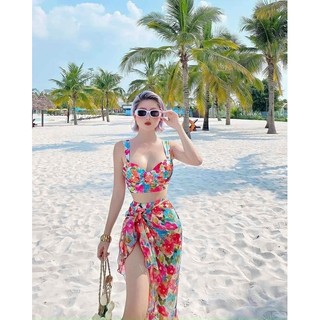 bikini 3 món đi biển gồm khăn voan cột