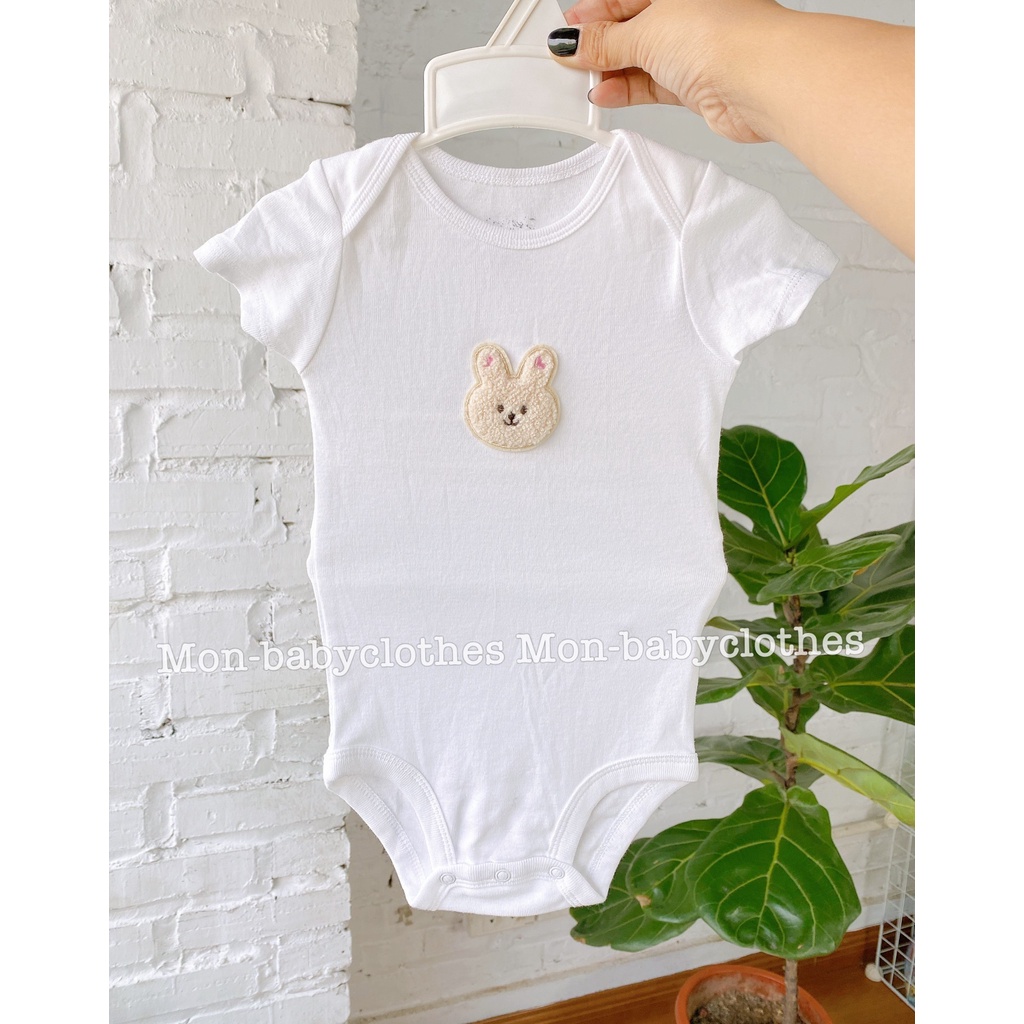 Bộ body cộc tay trắng thêu hình dễ thương cho bé