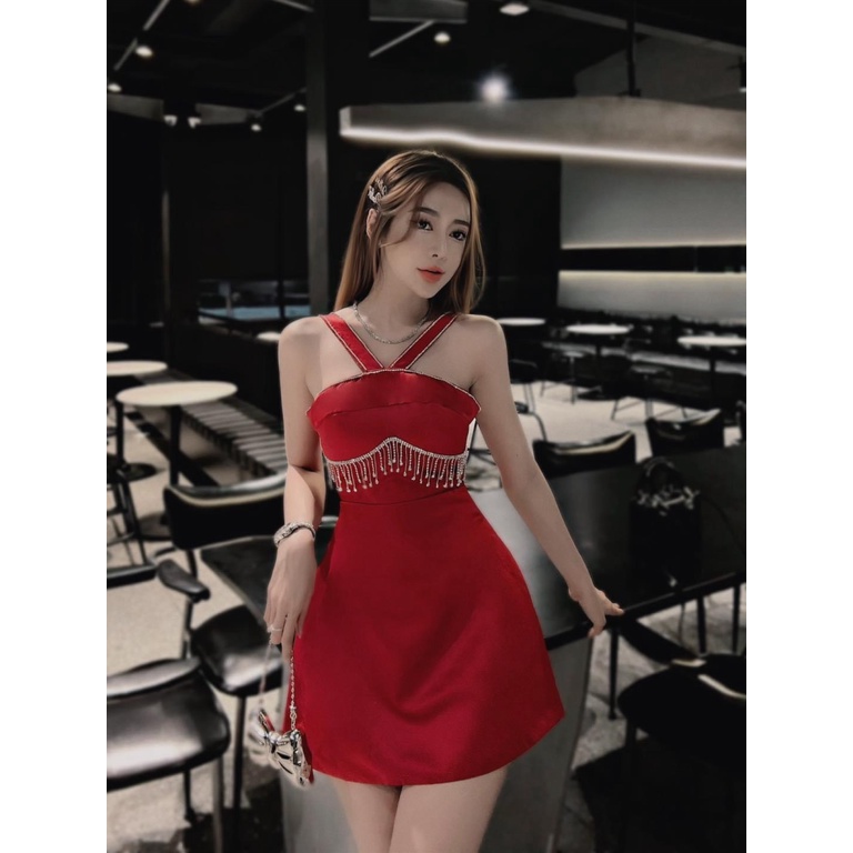 ĐẦM PHI MỜ DÂY VIỀN ĐÁ TUA RUA CÓ MÚT LÓT QUẦN CỔ YẾM ÔM EO DÁNG NGẮN CỰC KHÍ CHẤT XINH ĐẸP ĐI CHƠI DỰ TIỆC UP