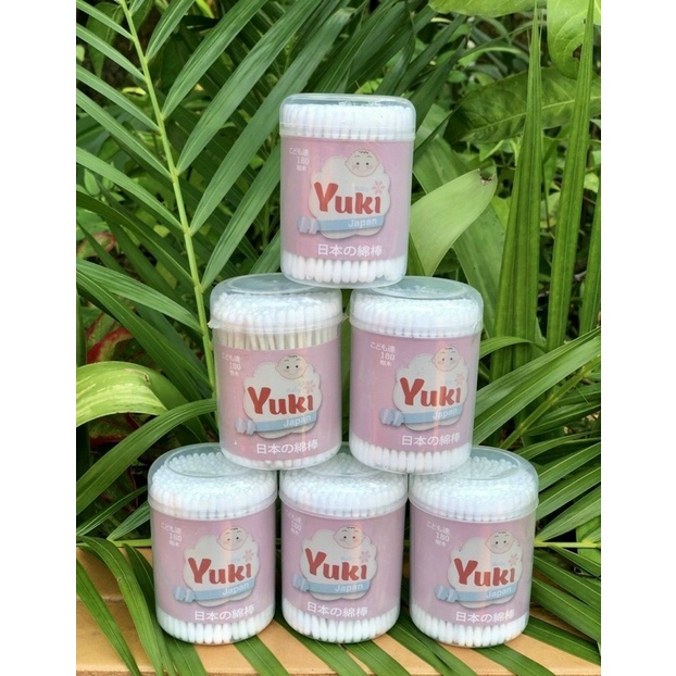 Tăm bông bông vs tai trẻ em