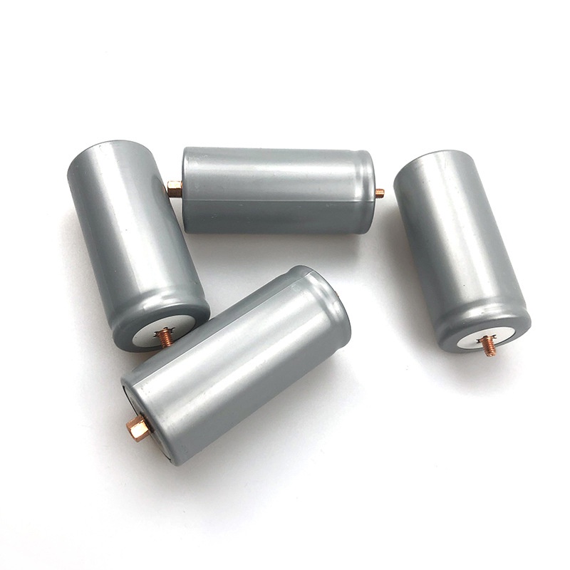 Combo 4 Pin lithium sắt 32650- 3.2V 5,8-6Ah TẶNG KÈM ỐC VÍT(Chống cháy nổ, có thể dùng cho NL mặt trời ,XE ĐẠP ĐIỆN