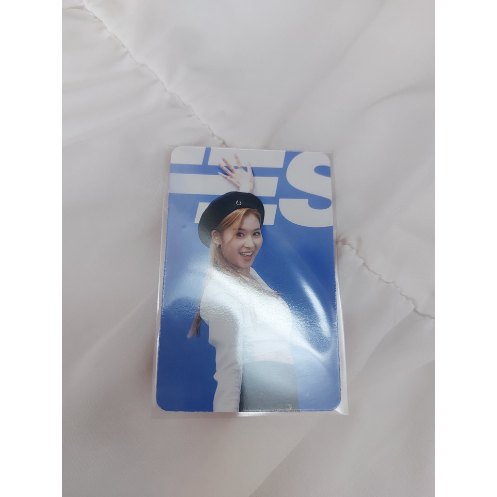 Card bo góc Sana Twice