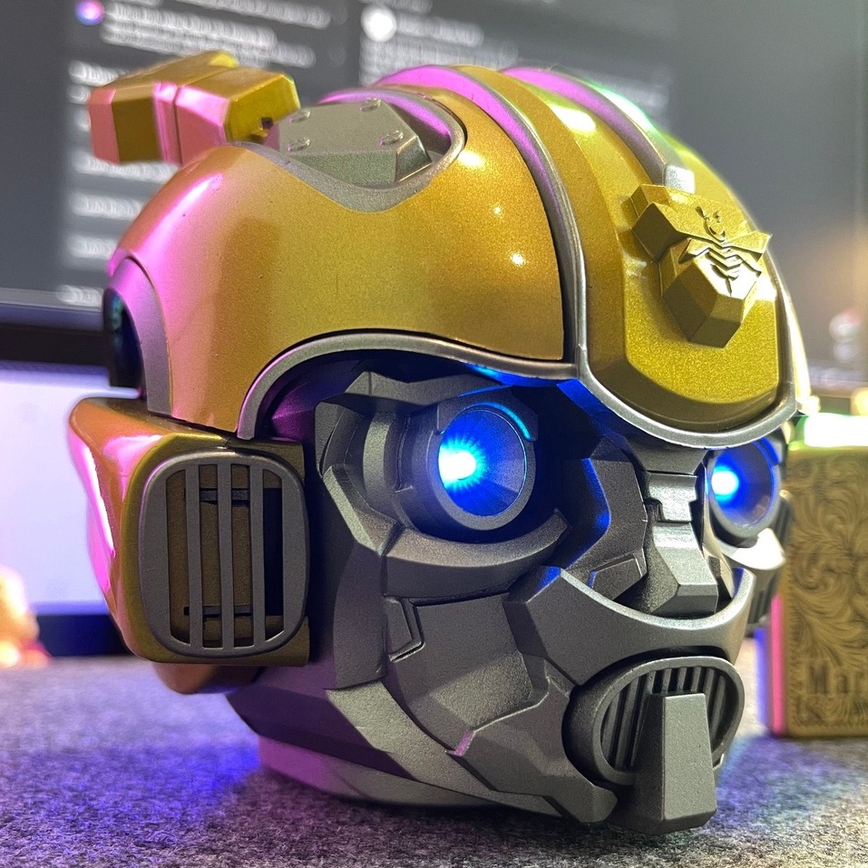 Loa Bluetooh Không Dây Siêu Bass Cầm Tay, Nghe Nhạc Cực Hay, Mắt Có Đèn Led, Gắn Thẻ Nhớ- TECHZONE MALL