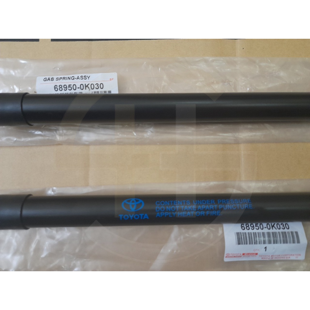 Ty chống cốp sau Toyota Innova cao cấp | 689500K030