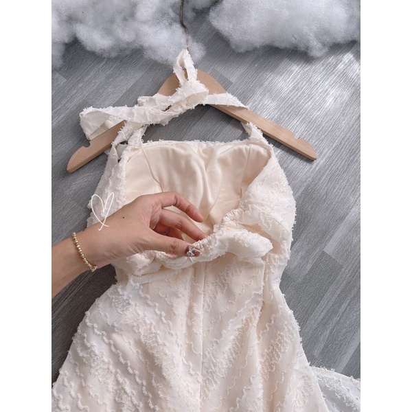 ĐẦM MIDI TRỄ VAI RÚT DÂY 2M