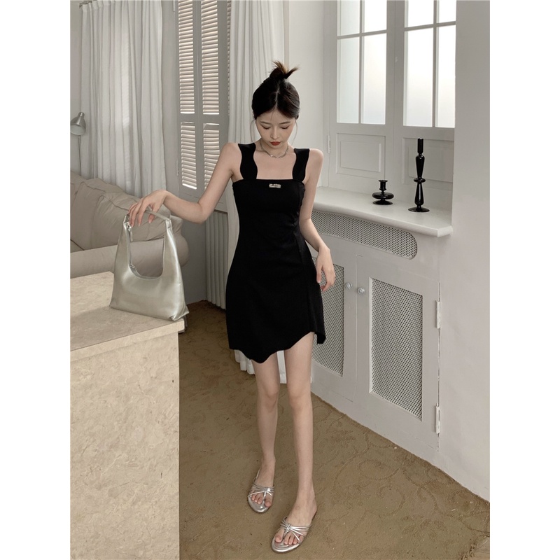 Lalisas Đầm Hai Dây Ôm Eo Màu Đen Thời Trang Mùa Hè Pháp