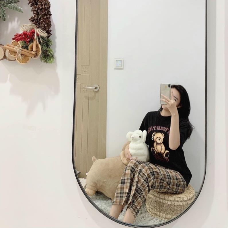 Set bộ áo đen hình gấu teddy kèm quần kẻ cho nữ