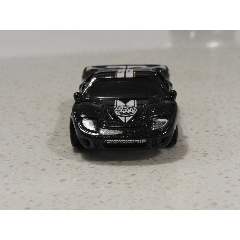 Ducstore.vn Xe mô hình GTC66 Hot Wheels Ford GT-40 - Metalflake Gloss Black- Card US