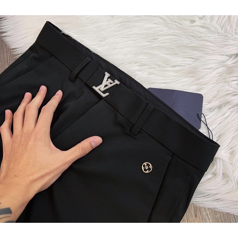 Quần Âu LV Tag SS23