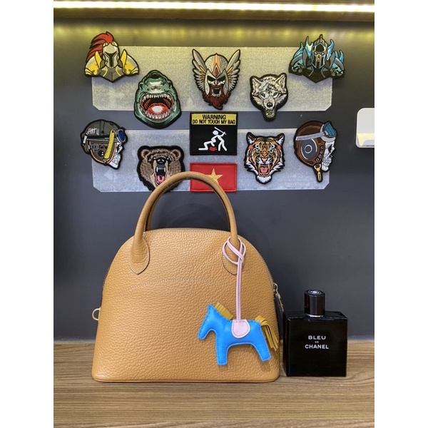 Túi si da thật dáng HM