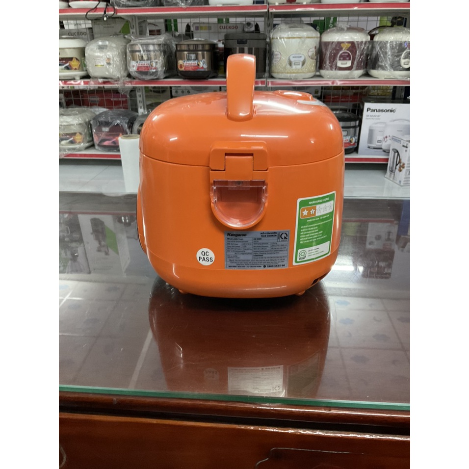 Nồi cơm điện Kangaroo 1.2 lít KG826S - Hàng trưng bày