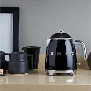 Ấm siêu tốc SMEG KLF05 mini 0,8L - HANGDUC69