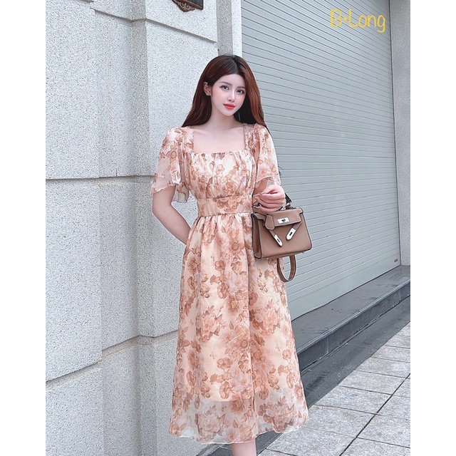 Váy hoa cổ vuông xinh