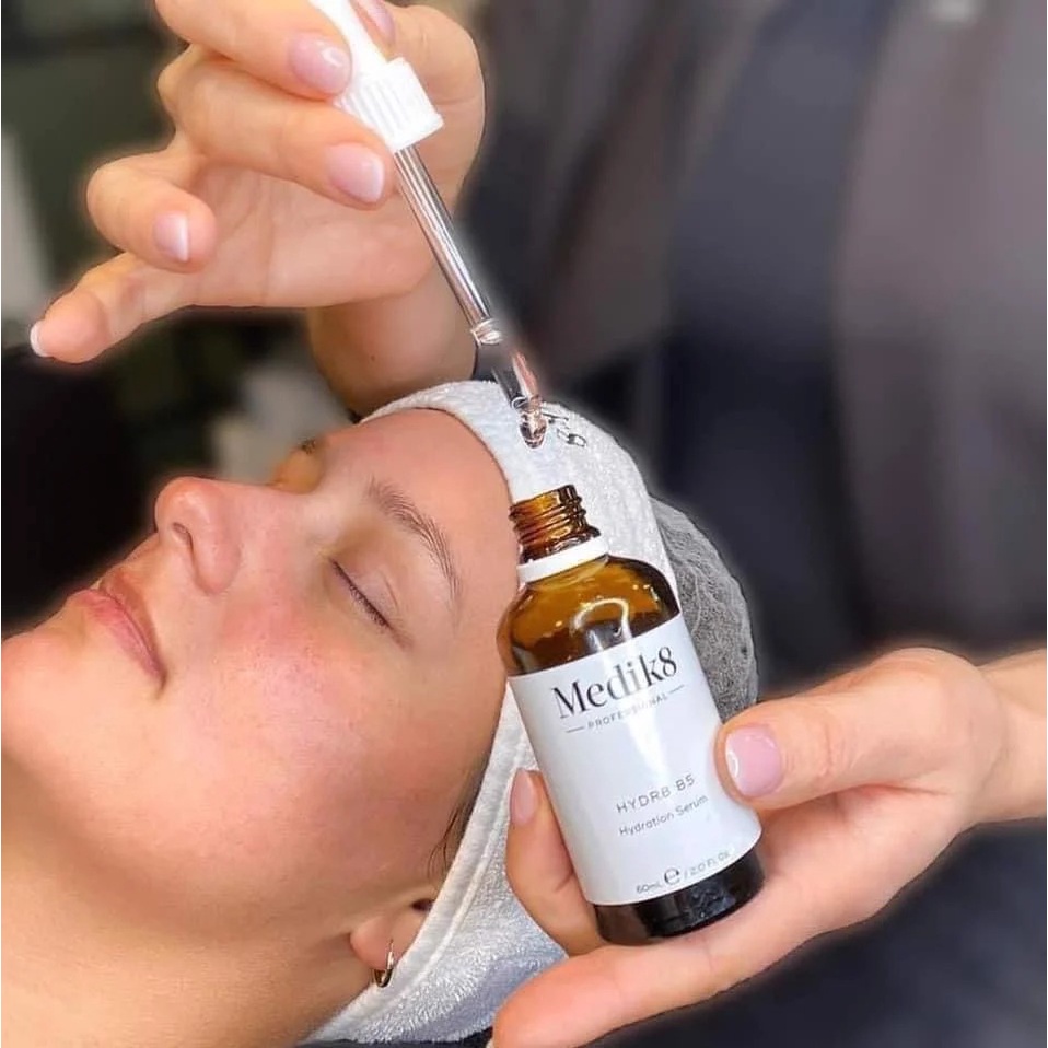 Serum Phục Hồi, Cấp Nước Và Dưỡng Ẩm Medik8 Hydr8 B5