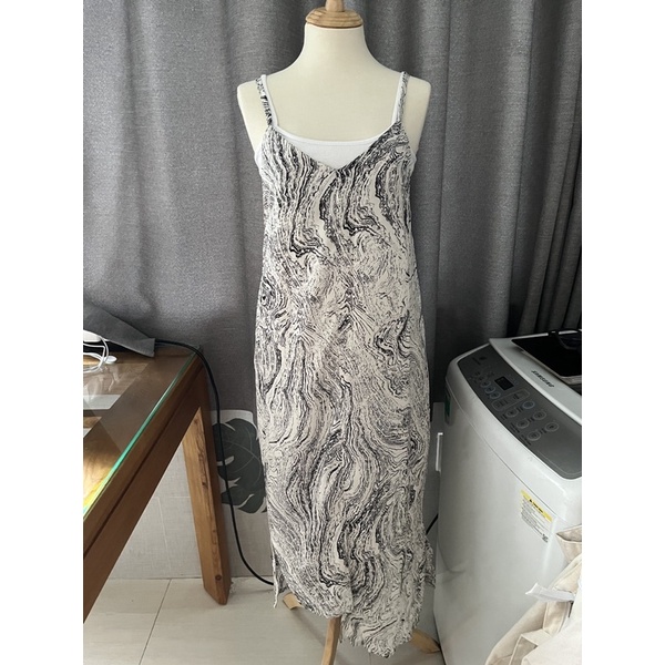 Đầm hoạ tiết - Pass