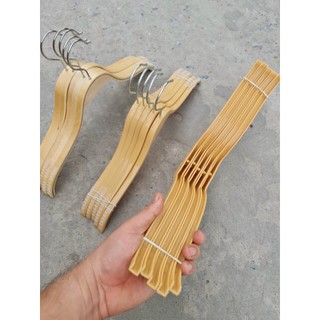 Móc  Vai Đệm 30 Chiếc và 20Dây Lạt Nhựa Vàng như ảnh treo đồ TE