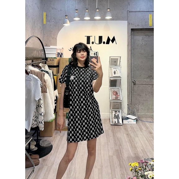 Váy monogram MLB cổ tròn