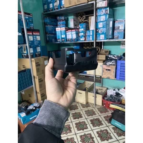 Đế caosu lót pin 18V của makita chính hãng
