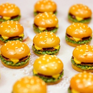 Charm Hamburger