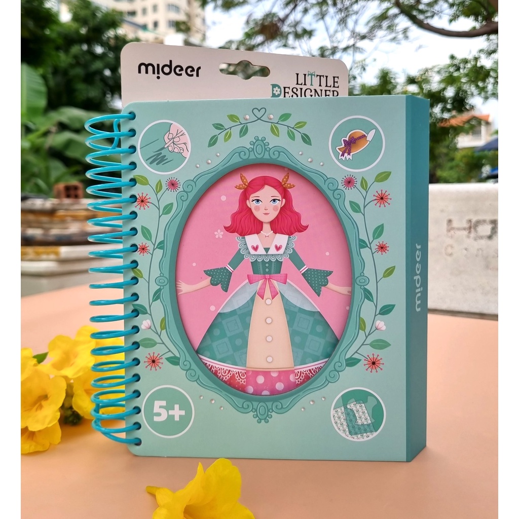 Đồ Chơi Sổ Tay Thiết Kế Thời Trang Kèm Cọ, Màu Và Sticker Cho Bé Từ 5 Tuổi - Mideer Little Designer