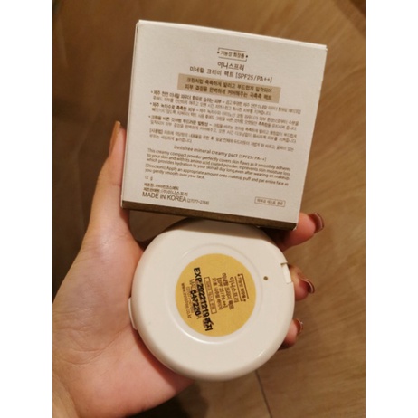 Phấn Phủ Innisfree Mineral Creamy Pact SPF25 PA++