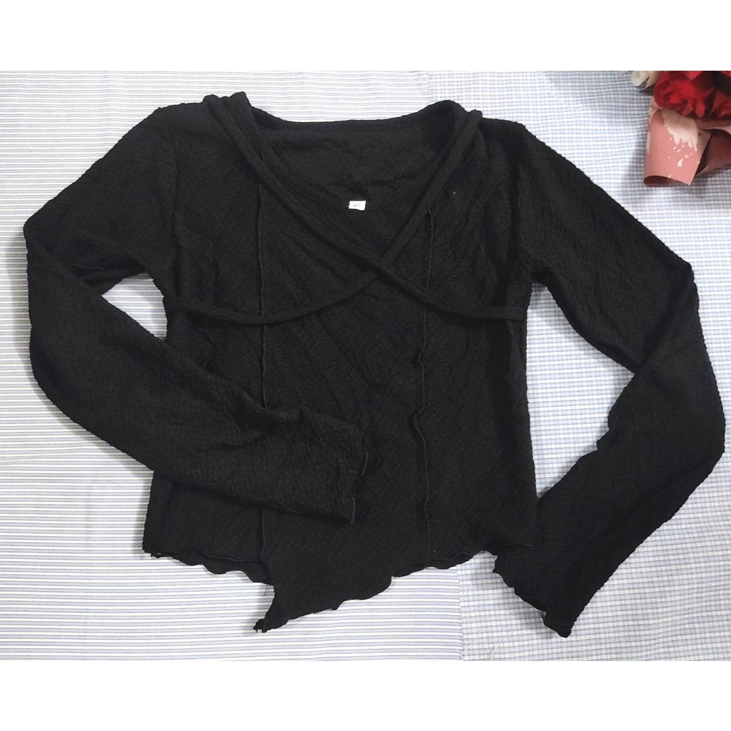 Áo Kiểu Vạt Nhọn Dây Chéo Tay Dài