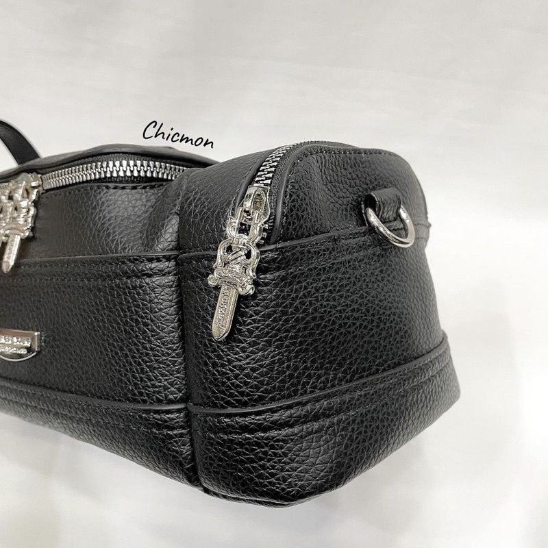 TÚI CH dáng hộp cá tính