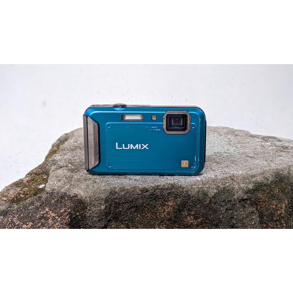 Máy ảnh KTS compact nhỏ gọn bỏ túi du lịch Panasonic Lumix FT20