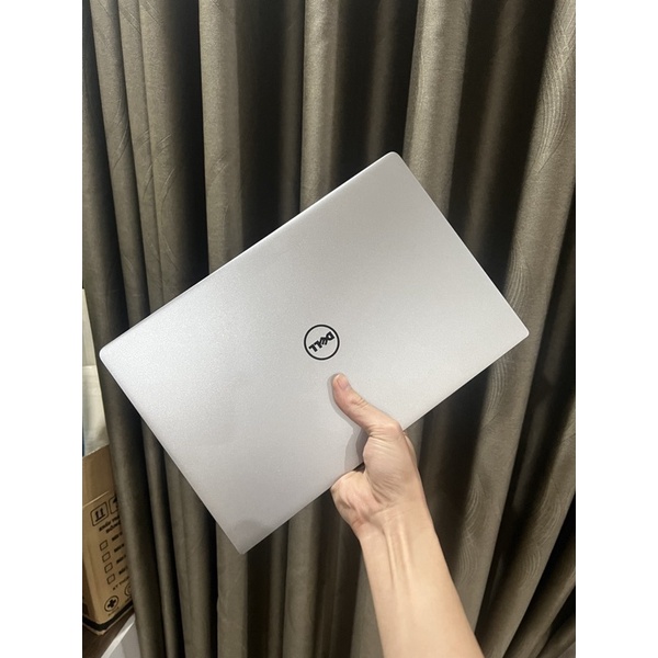 Laptop Dell XPS 9350,9360,9370 Core i7 Màn 3k Sắc Nét Tràn Viền Vỏ Nhôm Mỏng Nhẹ Sang Trọng Doanh Nhân