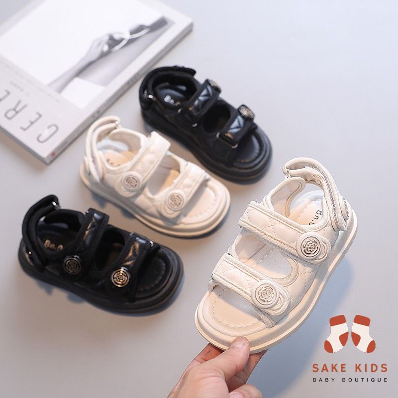 Dép sandal quai dán đính khóa dễ thương chất da PU mềm nhẹ đủ size cho bé từ 2-8 tuổi đế chống trơn trượt M101