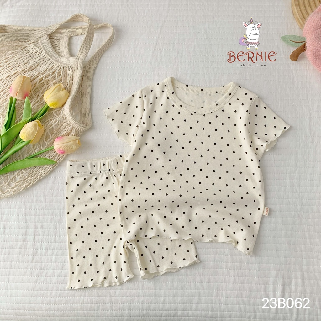 Bộ bèo cộc họa tiết chấm bi Bernie cho bé gái