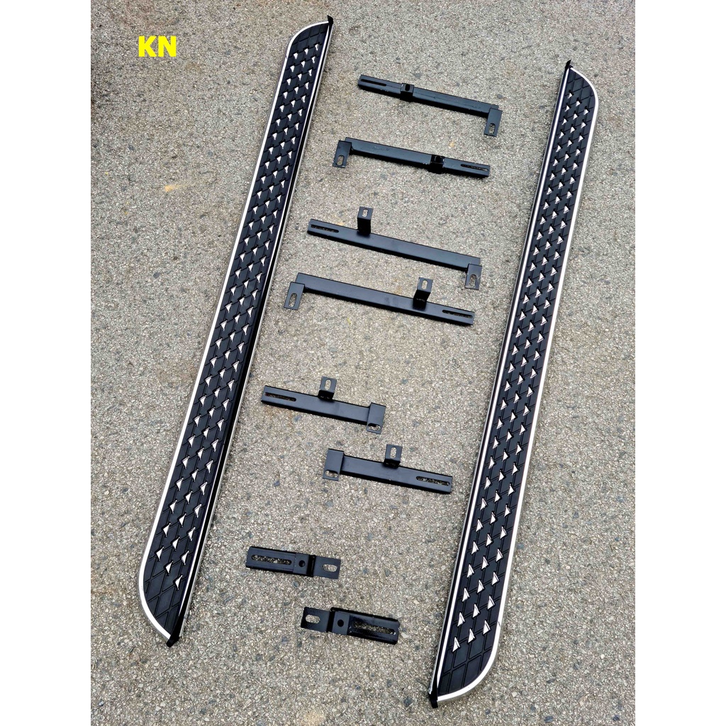 Bậc lên xuống, bệ bước chân ô tô MG ZS. Mẫu nhôm đúc KN, viền inox tráng gương