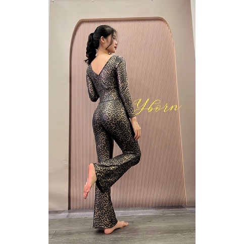 Bộ tập Jumsuit ống loe thời trang co giãn 4 chiều cho Yoga flow hãng Yborn