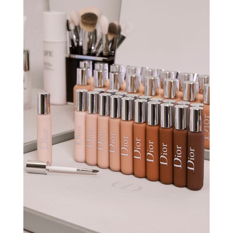 Che Khuyết Điểm Dior Backstage Face & Body Flash Perfector Concealer - sẵn nhiểu tông