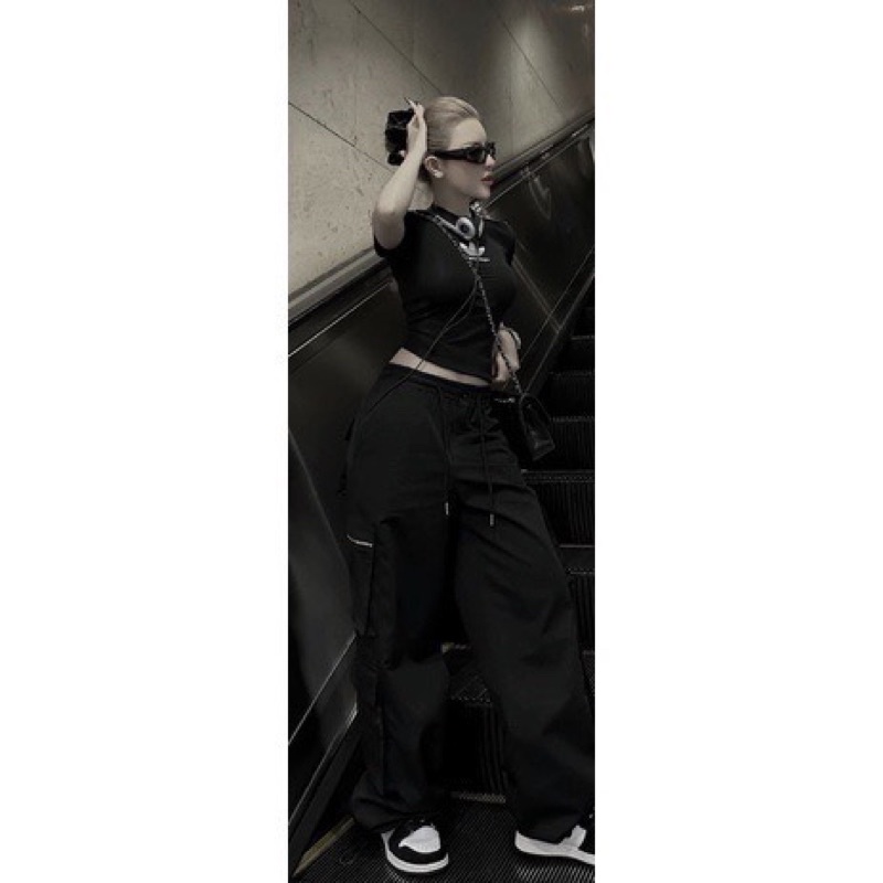 Set Bộ Áo Thun Croptop Logo Thêu AD Mix Quần Dài Suông Túi Hộp B150