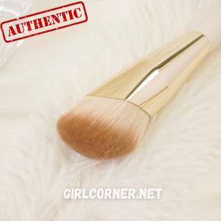 Feather B Foundation Brush - Cọ nền đầu vát Feather B