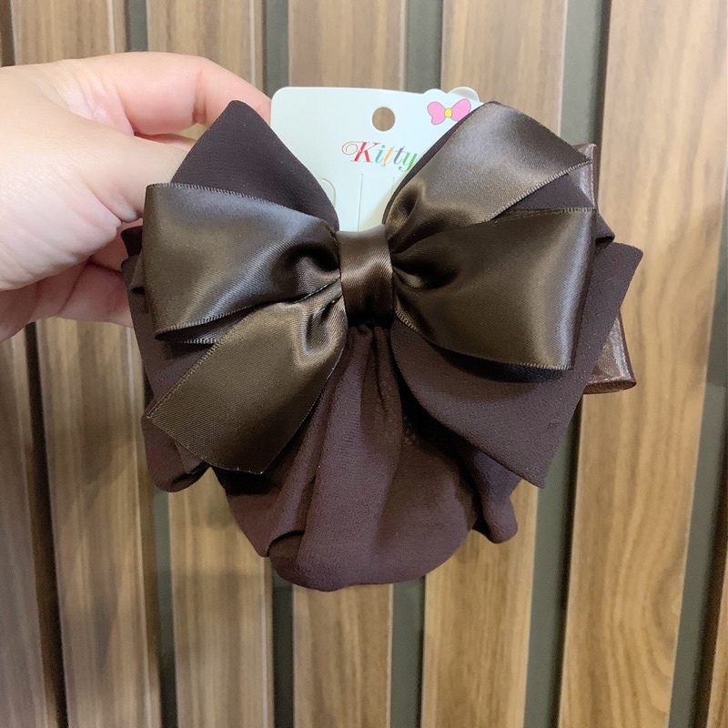 Kẹp búi tóc cho phụ nữ tuổi trung niên hàng Thái Lan