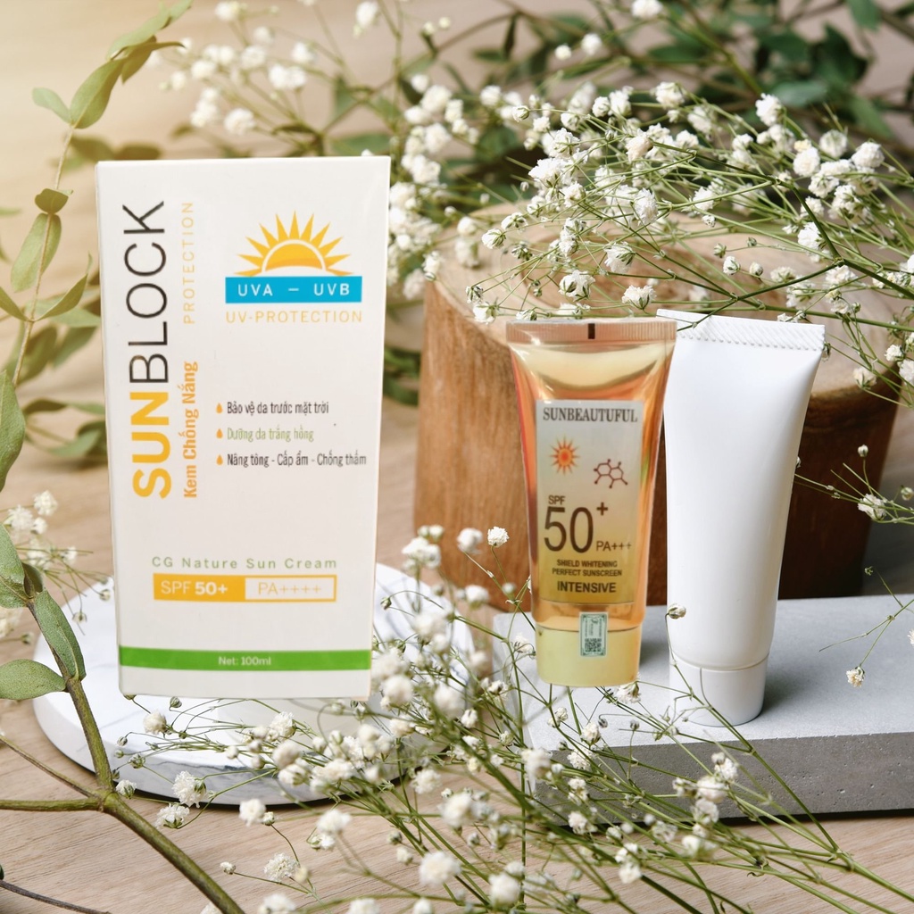 Kem chống nắng dưỡng da  SPF50+ bảo vệ khỏi tia UV PA+++ dưỡng ẩm không gây bết dính